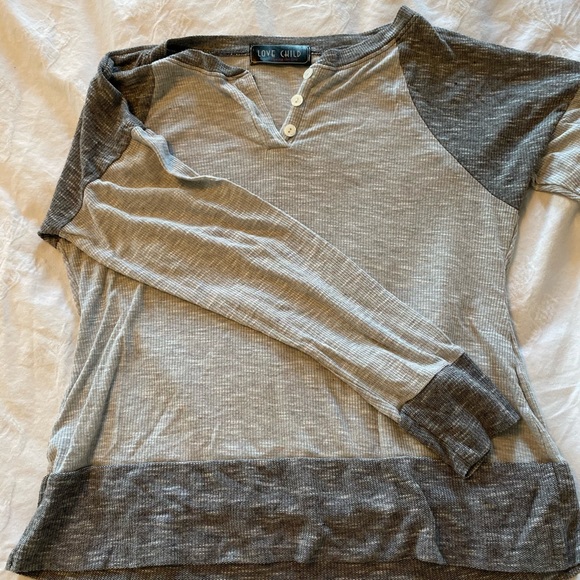 Grey thin Long sleeve shirt - Picture 2 of 3